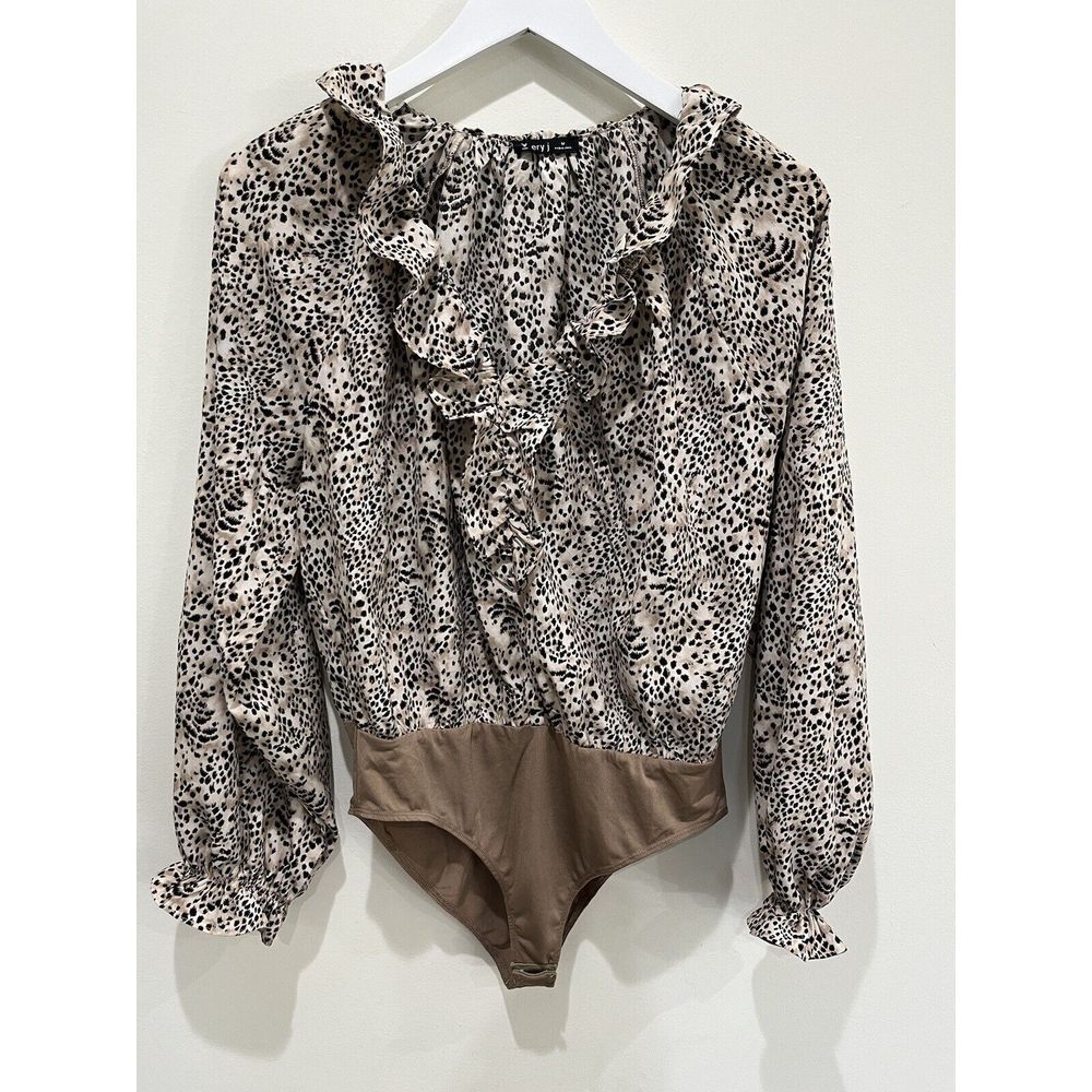 V Ery J Womens Bodysuit M Animal Print Beige Top Long Sleeve Ruffle VNeck Boho